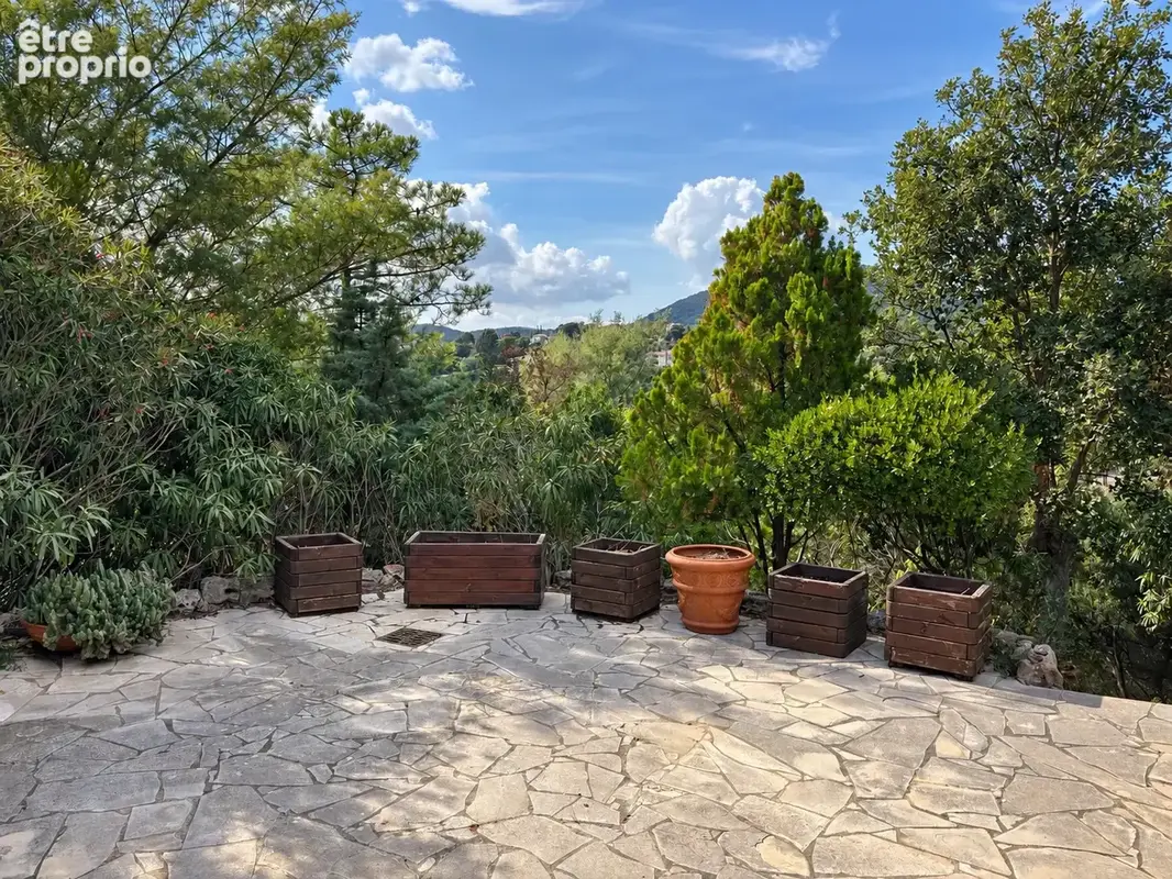 Maison 4 pièces 97 m² à vendre à Roquebrune-Sur-Argens (83380) - photo 4