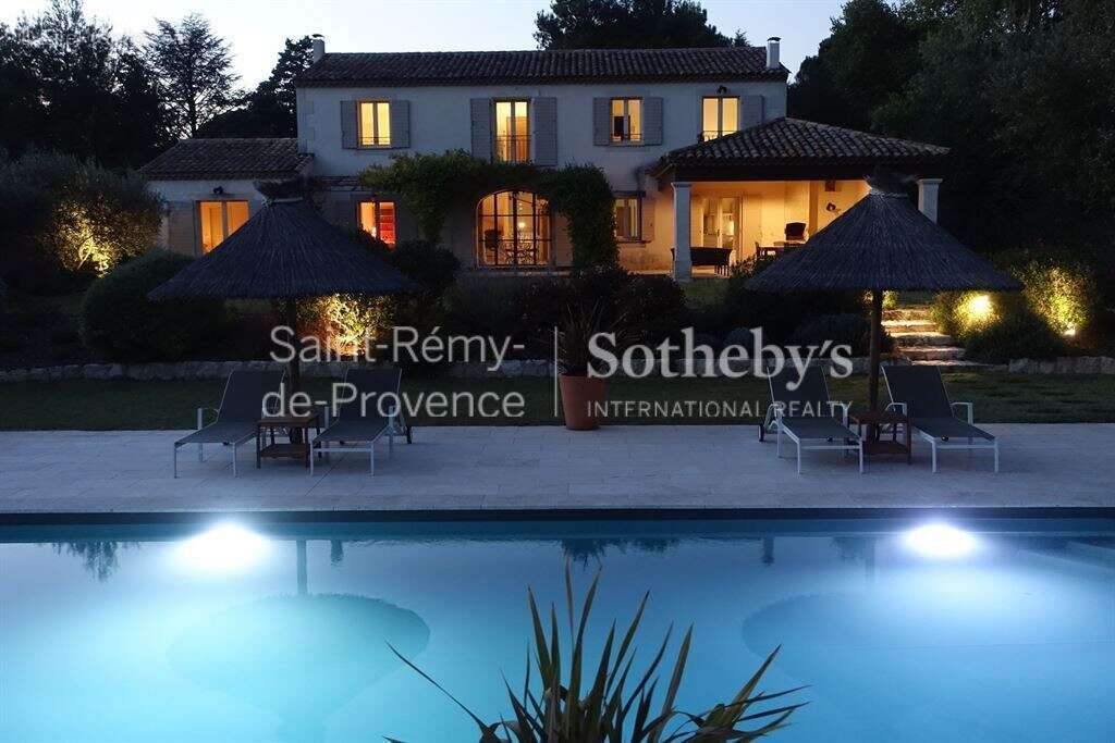 Belle propriété à acquérir à Saint Rémy de Provence, proche du centre - photo 5