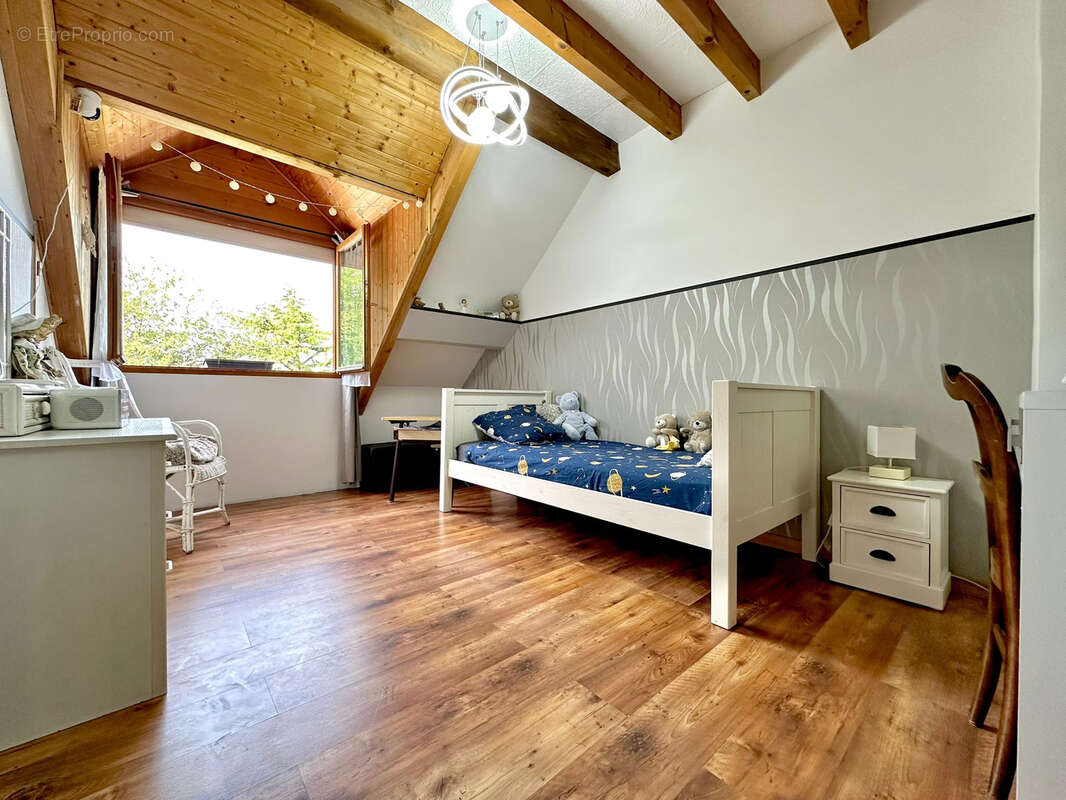 Maison de 180 m2 avec piscine - photo 27
