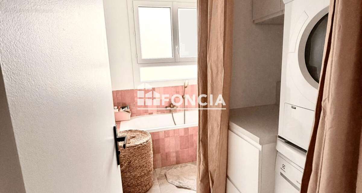 Appartement à RUEIL-MALMAISON