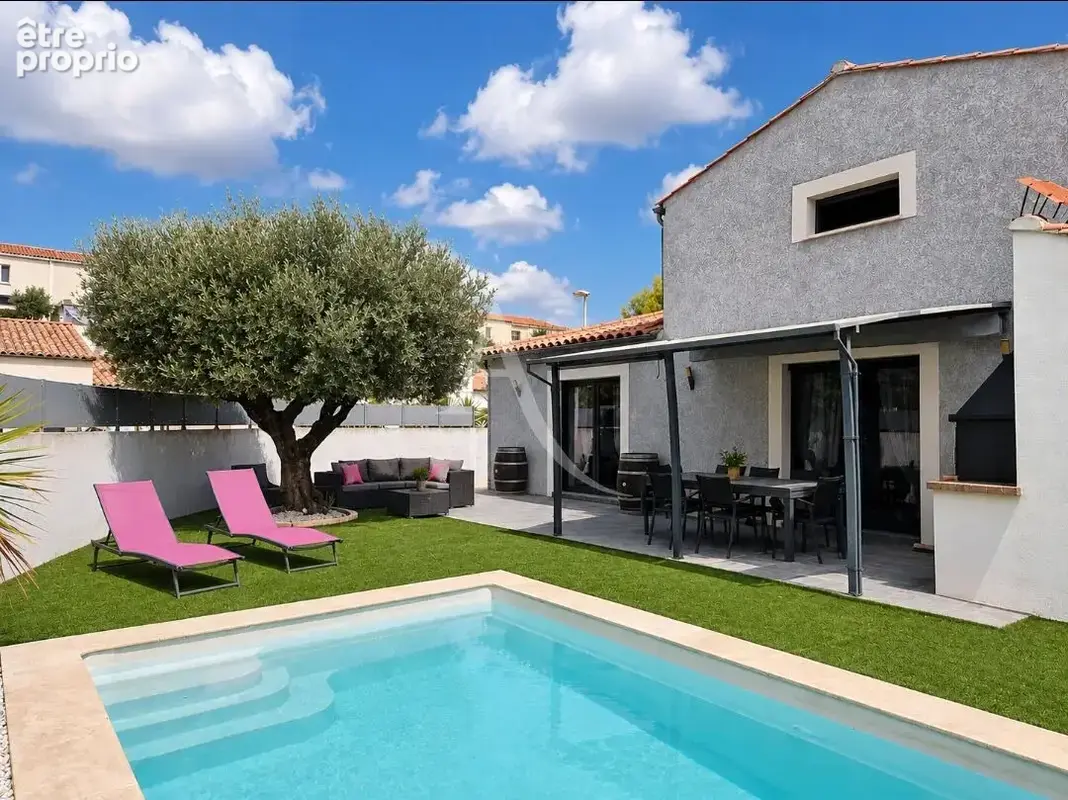 Maison à POUSSAN