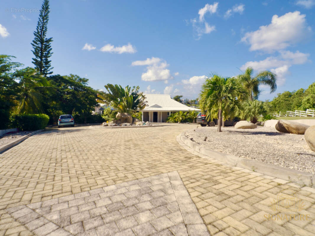 Maison à SAINT-MARTIN