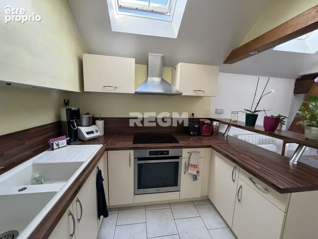 Appartement à LA CHAPELLE-LA-REINE