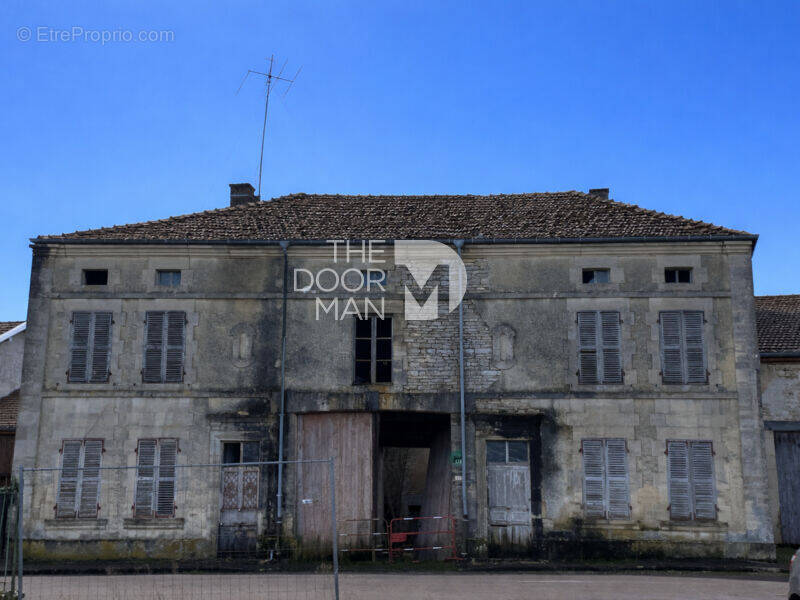 Maison à ROUECOURT