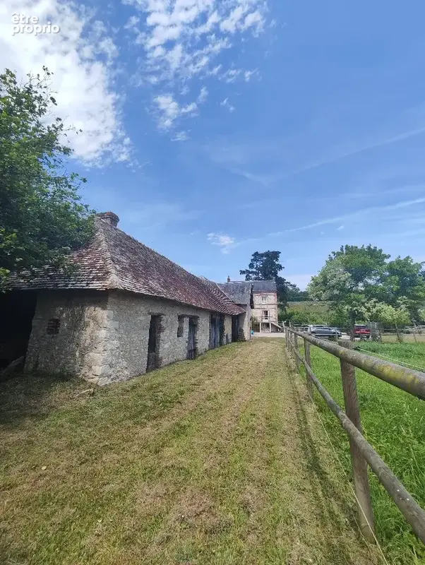 Propriété de 2.17 ha avec maison de 115 m² et dépendances - photo 26