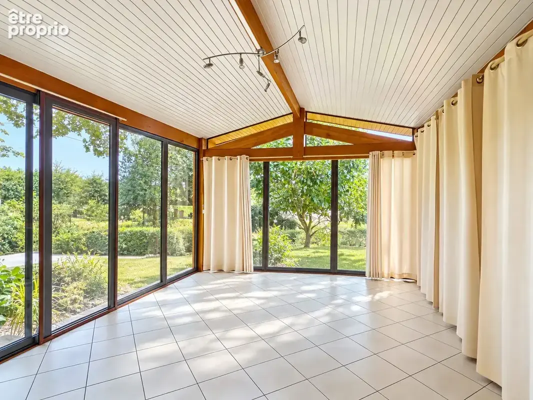 Propriété de 134 m² avec trois dépendances - photo 7