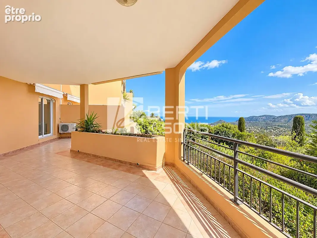 Exclusivite - mandelieu domaine le grand duc -  appartement 3 pieces rdj surélevé et jardin avec vue mer et esterel ! - photo 13