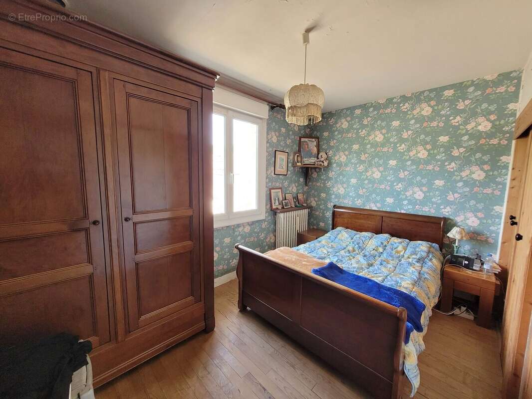Maison à LONGNY-AU-PERCHE