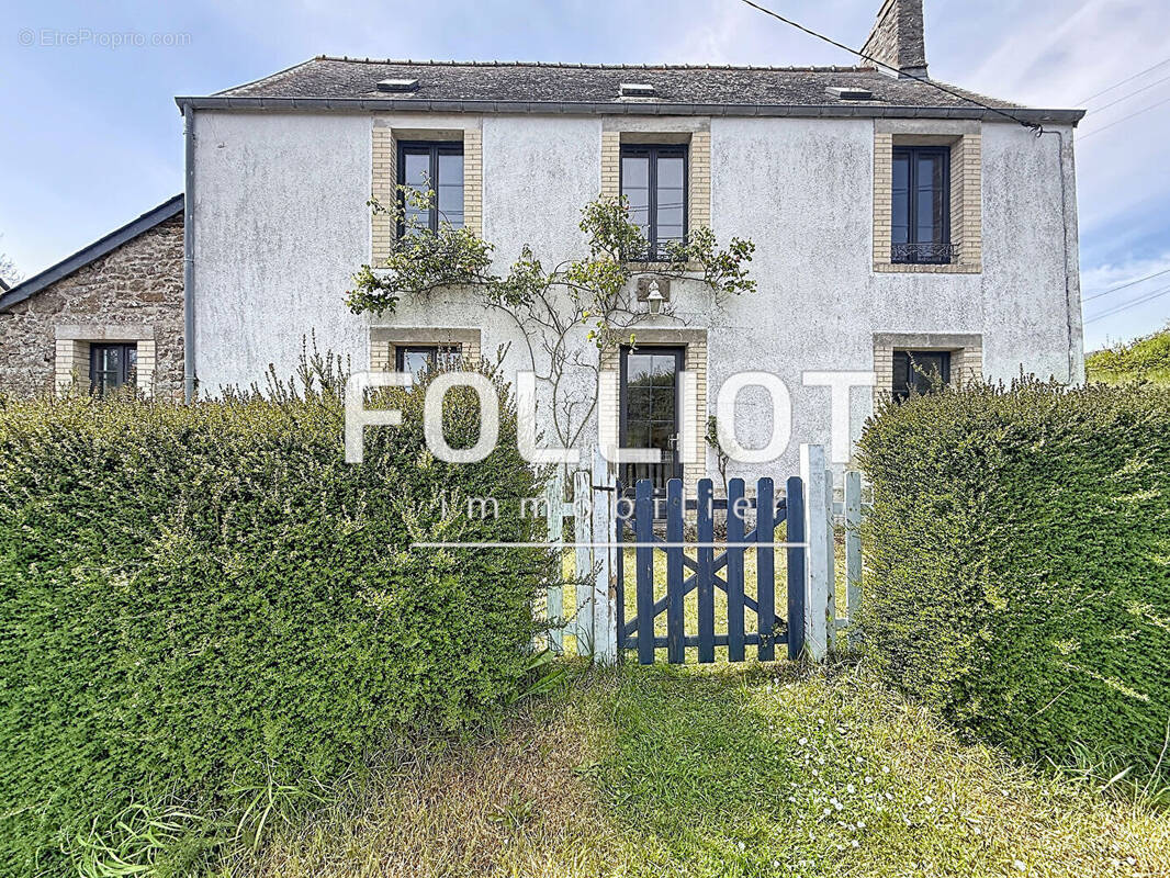 Maison à LE MESNIL