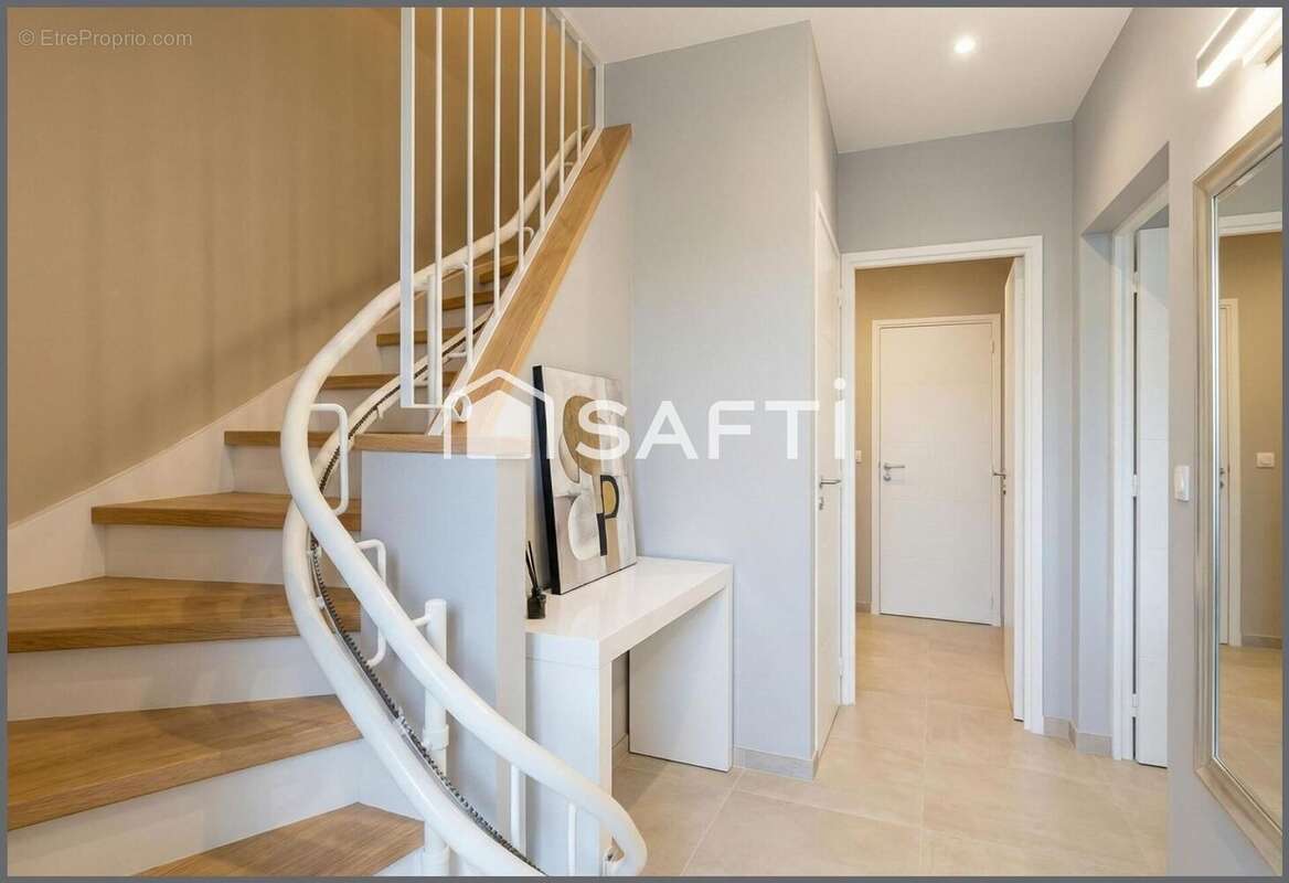 Photo 4 - Maison à BASSENS