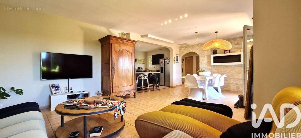 Photo 3 - Maison à CAUMONT-SUR-DURANCE
