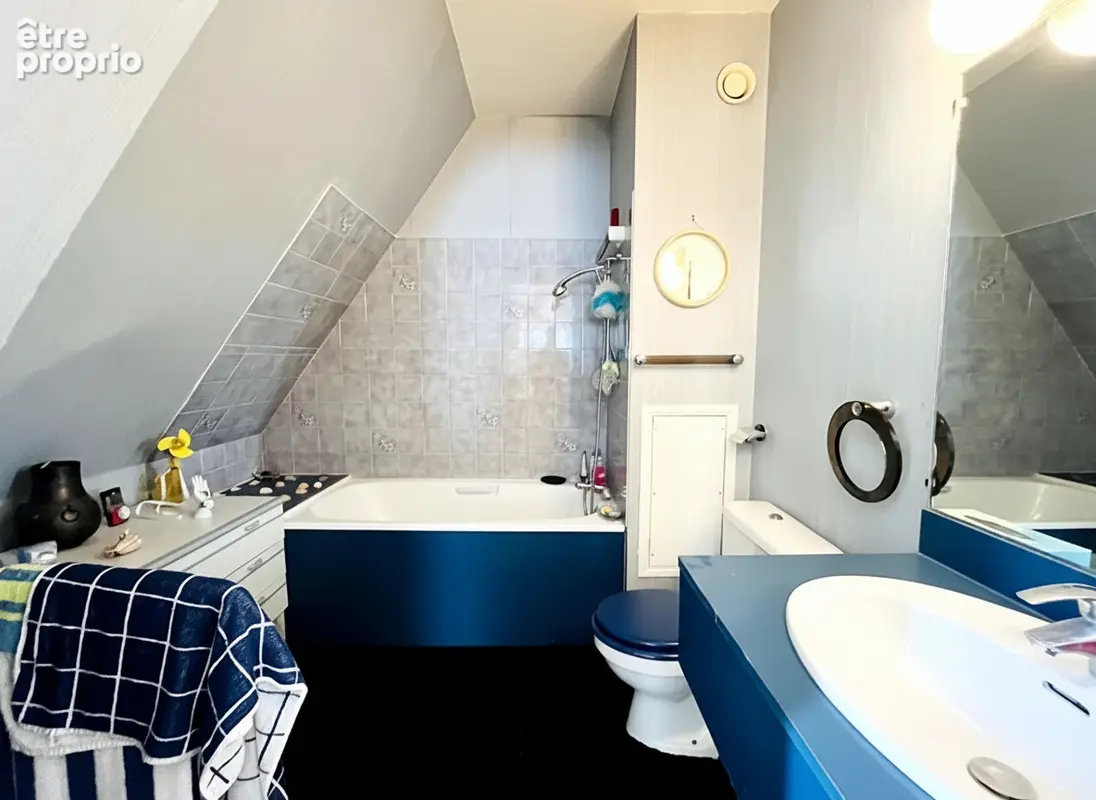 Appartement  2 pièces avec place de parking VUE MER - photo 5