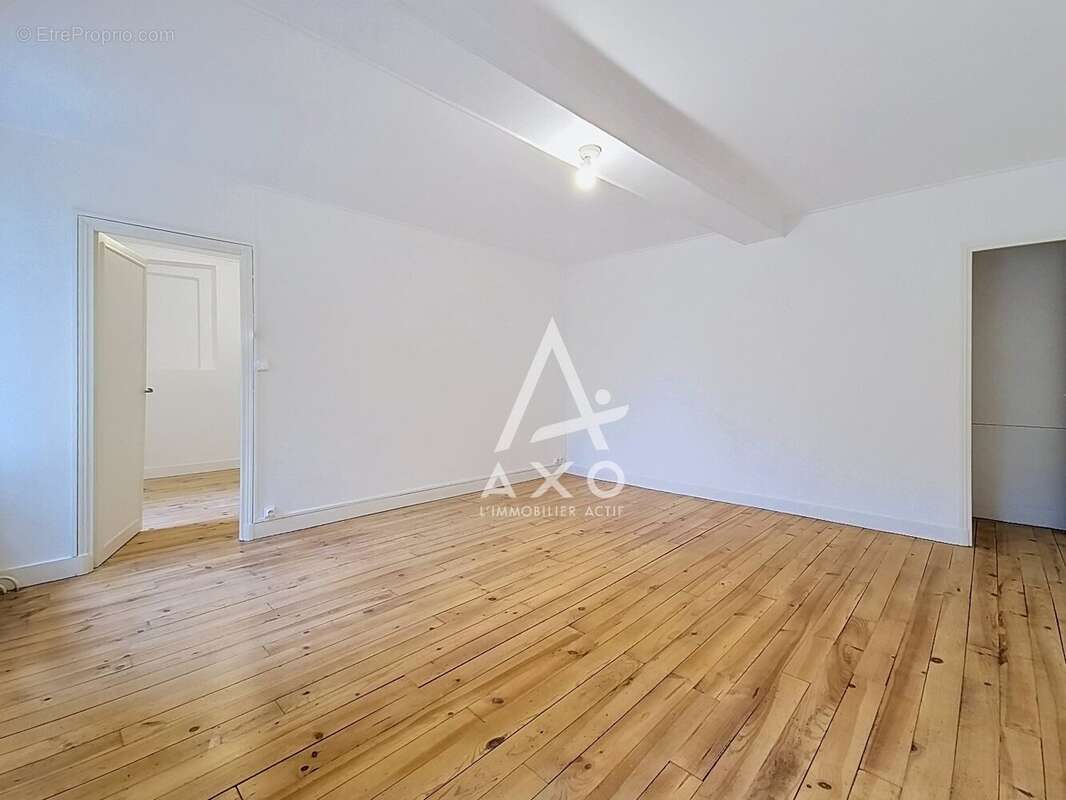 Grande maison rénovée à Auneuil   grange et jardin clos - photo 10