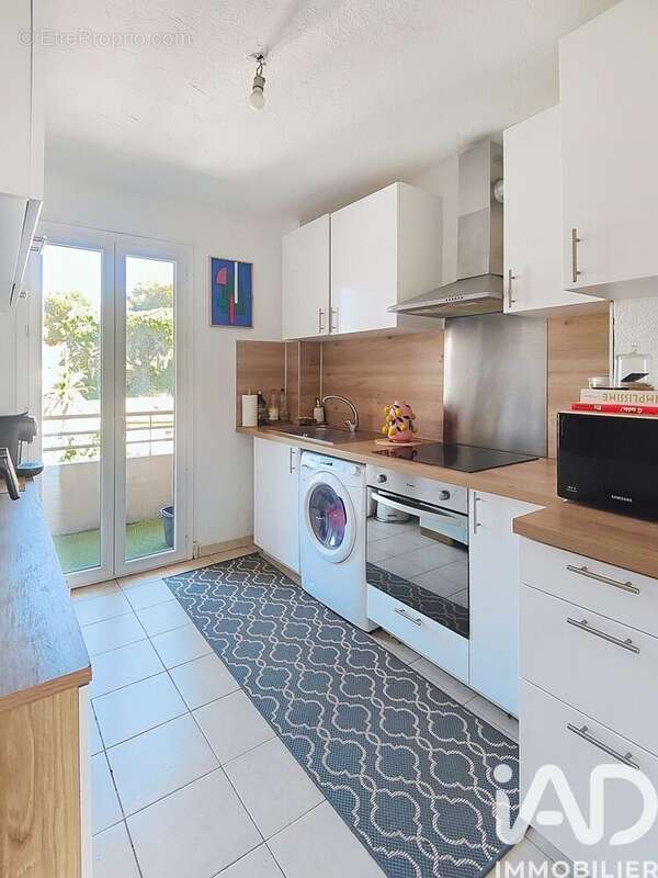 Appartement 57 m² à Cagnes-Sur-Mer  - photo 2