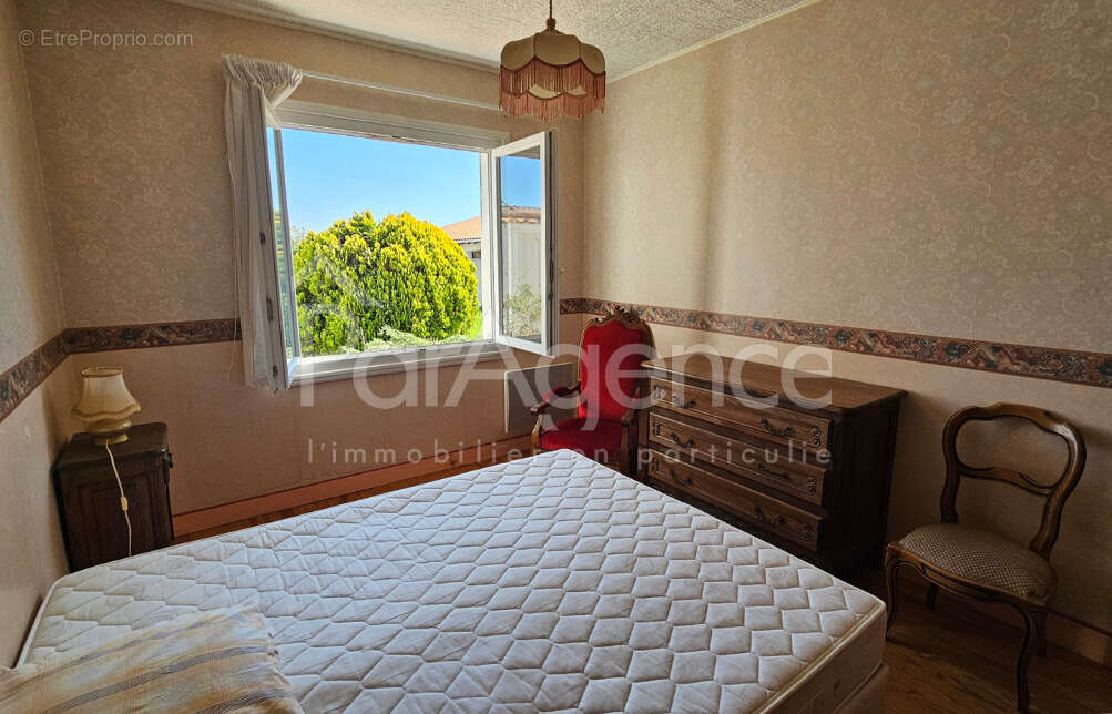 Maison à VAUX-SUR-MER