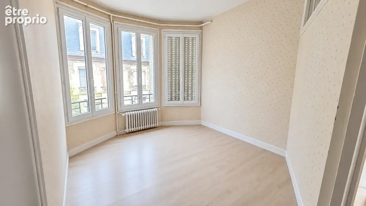 Moulins   hypercentre   appartement 75 m2 avec balcon - photo 3