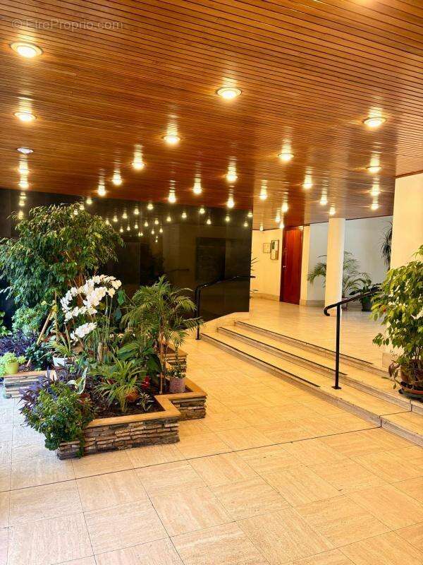 Appartement à SAINT-MAUR-DES-FOSSES