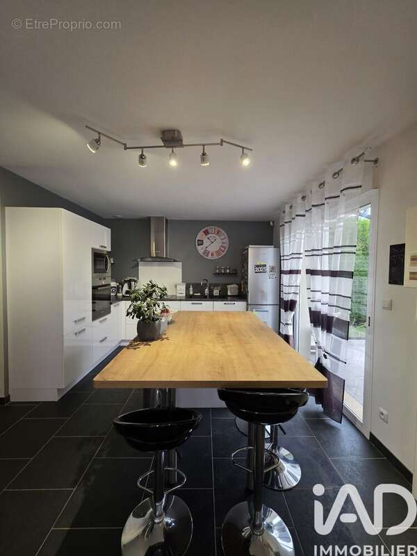 Photo 2 - Maison à BREUIL-LE-VERT