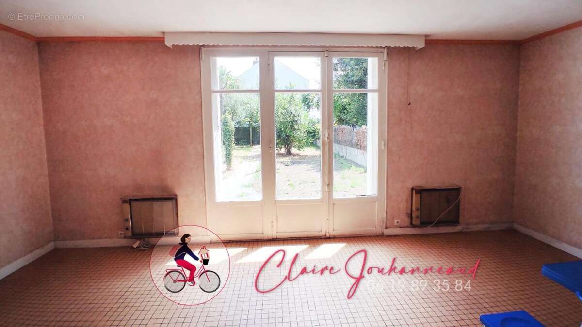 Maison  saine à rénover avec 3 chambres , jardin et garage - photo 2