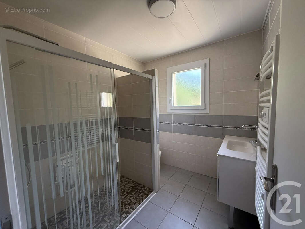 Maison 139 m² à Orthez  - photo 7