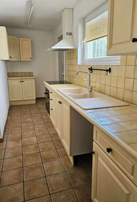 Maison à JONQUIERES