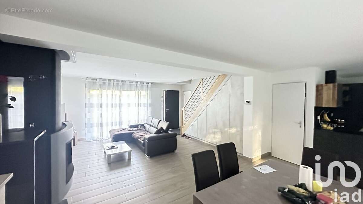 Photo 5 - Maison à SAINT-PIERRE-LES-NEMOURS