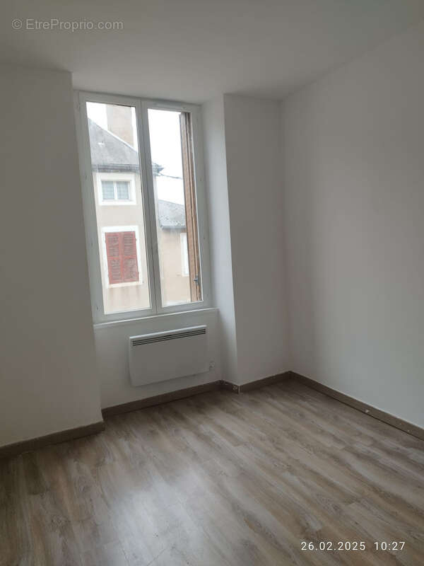 Appartement à CHATILLON-EN-BAZOIS