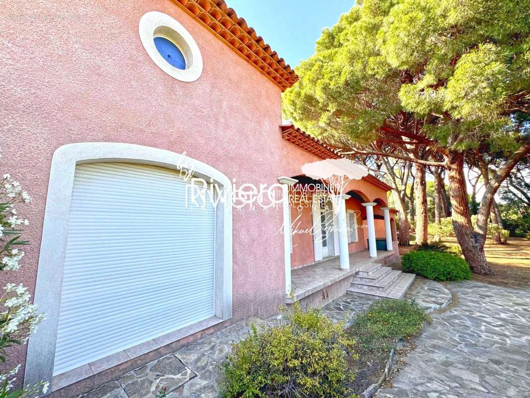 Maison à CAVALAIRE-SUR-MER