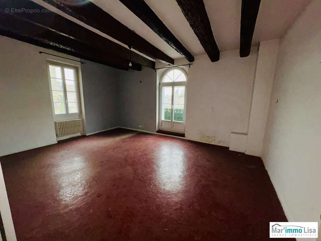 Maison 230 m² à Courthezon  - photo 8