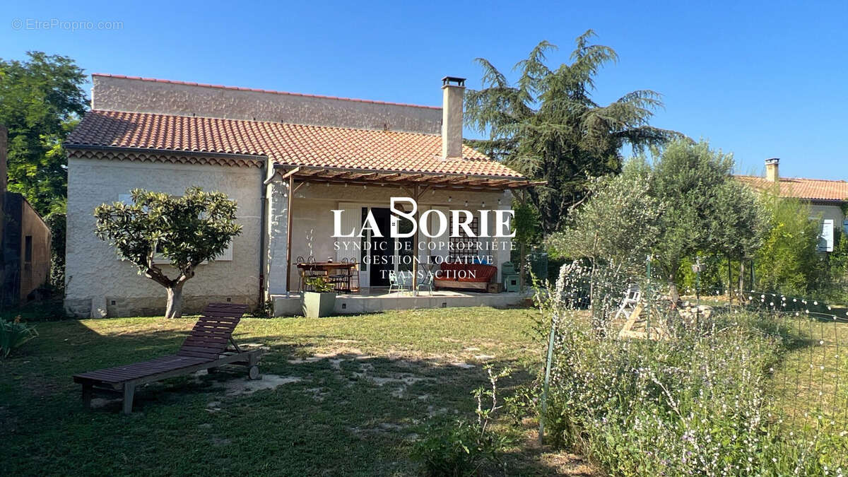 Maison 95 m² à Pernes-Les-Fontaines  - photo 8