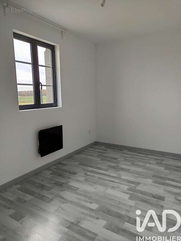 Maison 167 m² à Loudun  - photo 7