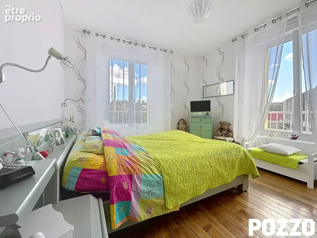 Appartement - T4 - 3 chambres - 1er étage - garage - 2 parkings - Saint-Lo - photo 5