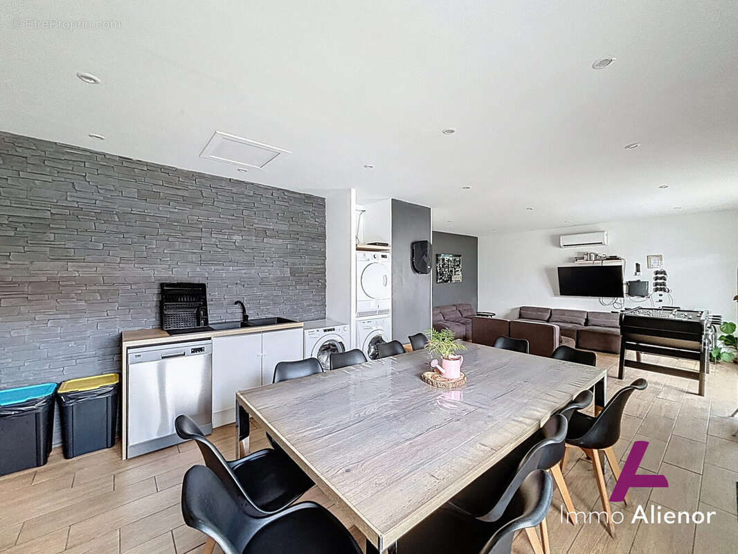 Maison à SAINT-MEDARD-EN-JALLES