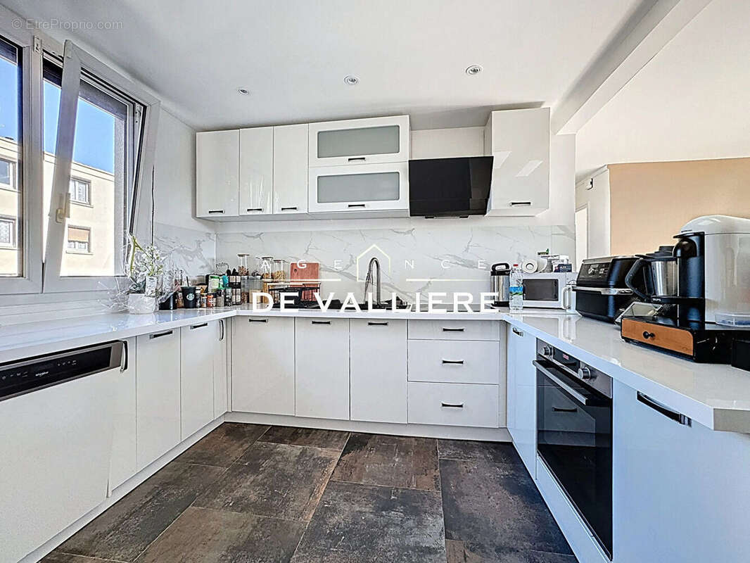 Appartement à RUEIL-MALMAISON