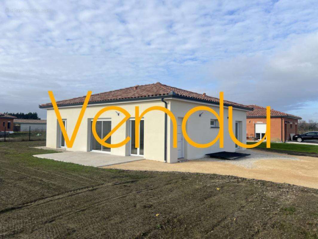 Maison à SAINT-NICOLAS-DE-LA-GRAVE