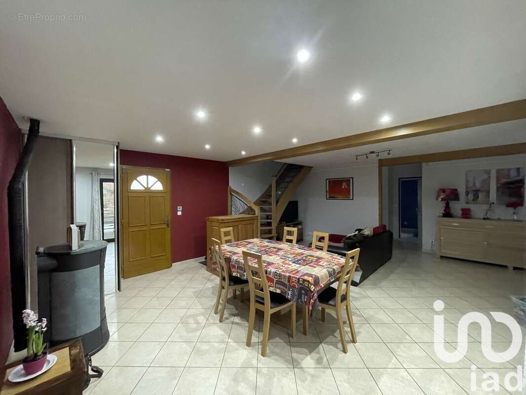 Photo 3 - Maison à LE CROZET