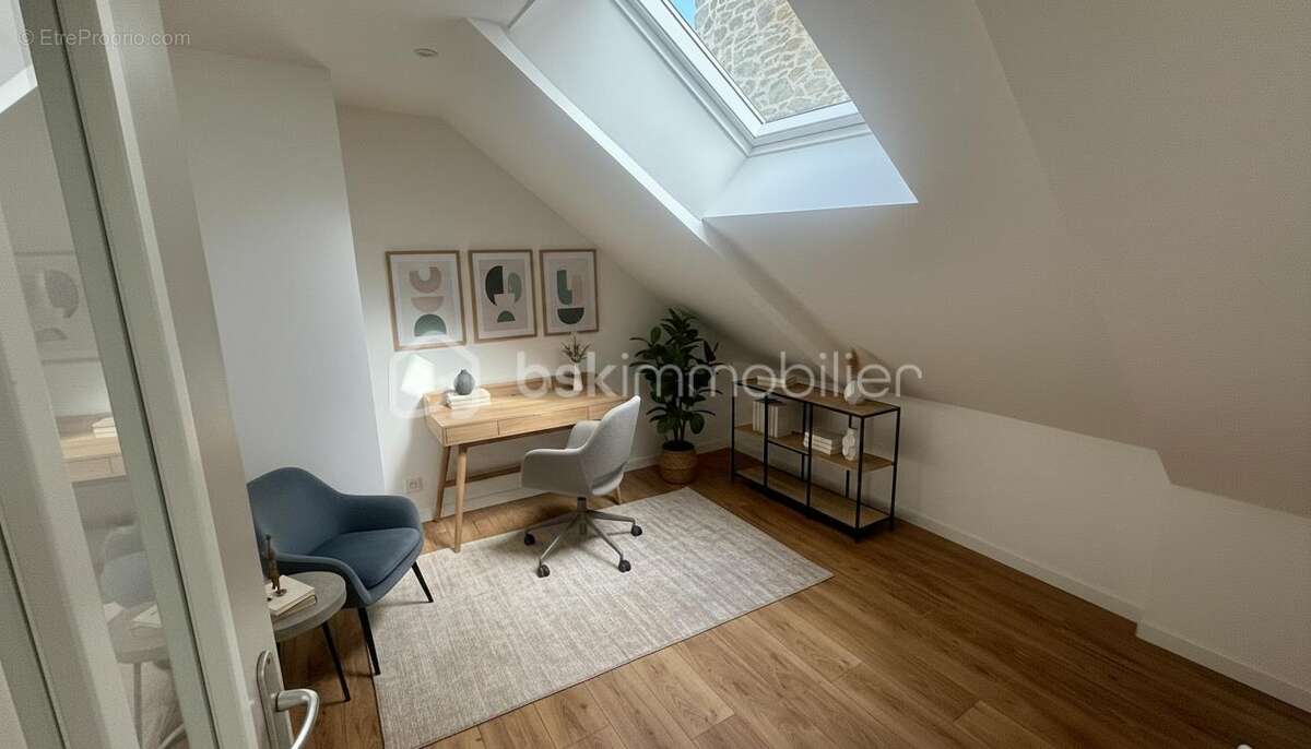 Appartement à JUGON-LES-LACS