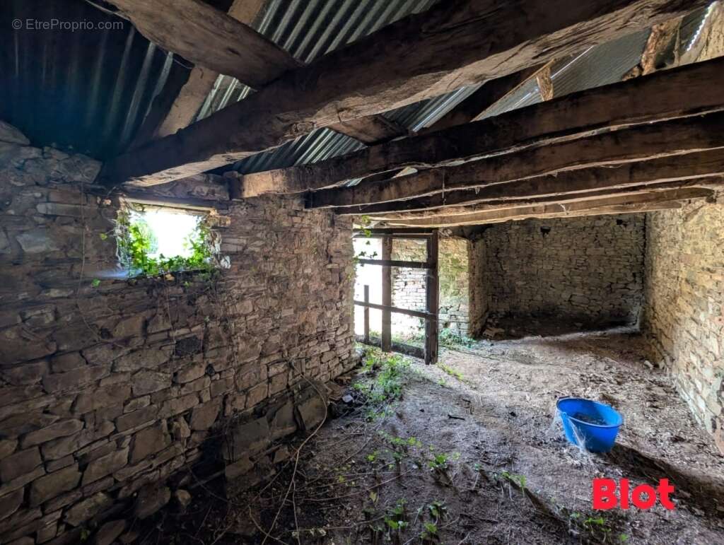 Maison à LE SEL-DE-BRETAGNE
