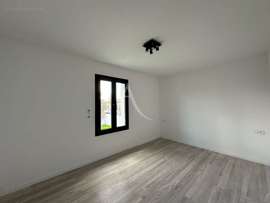 Maison à ROCHEFORT