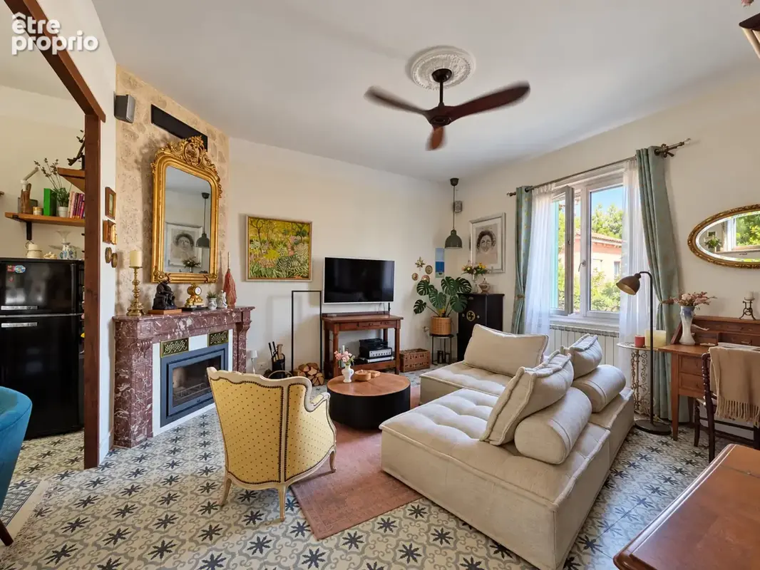 Maison de caractère rénovée de 112 m² avec jardin et stationnement – Villeneuve-lès-Béziers - photo 3