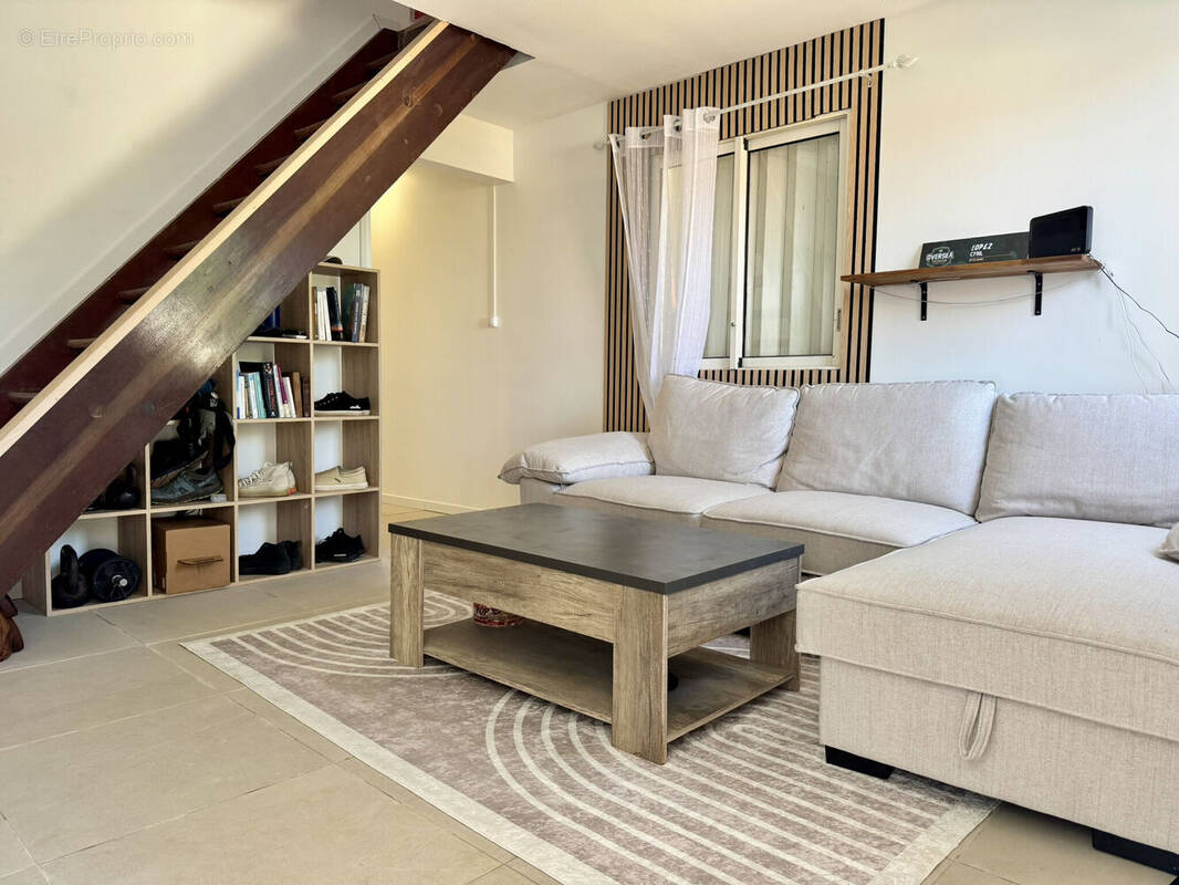 Photo 1 - Maison à SAINT-PIERRE