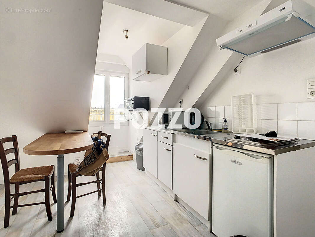 À vendre : Appartement 1 pièce au coeur de Granville - photo 4