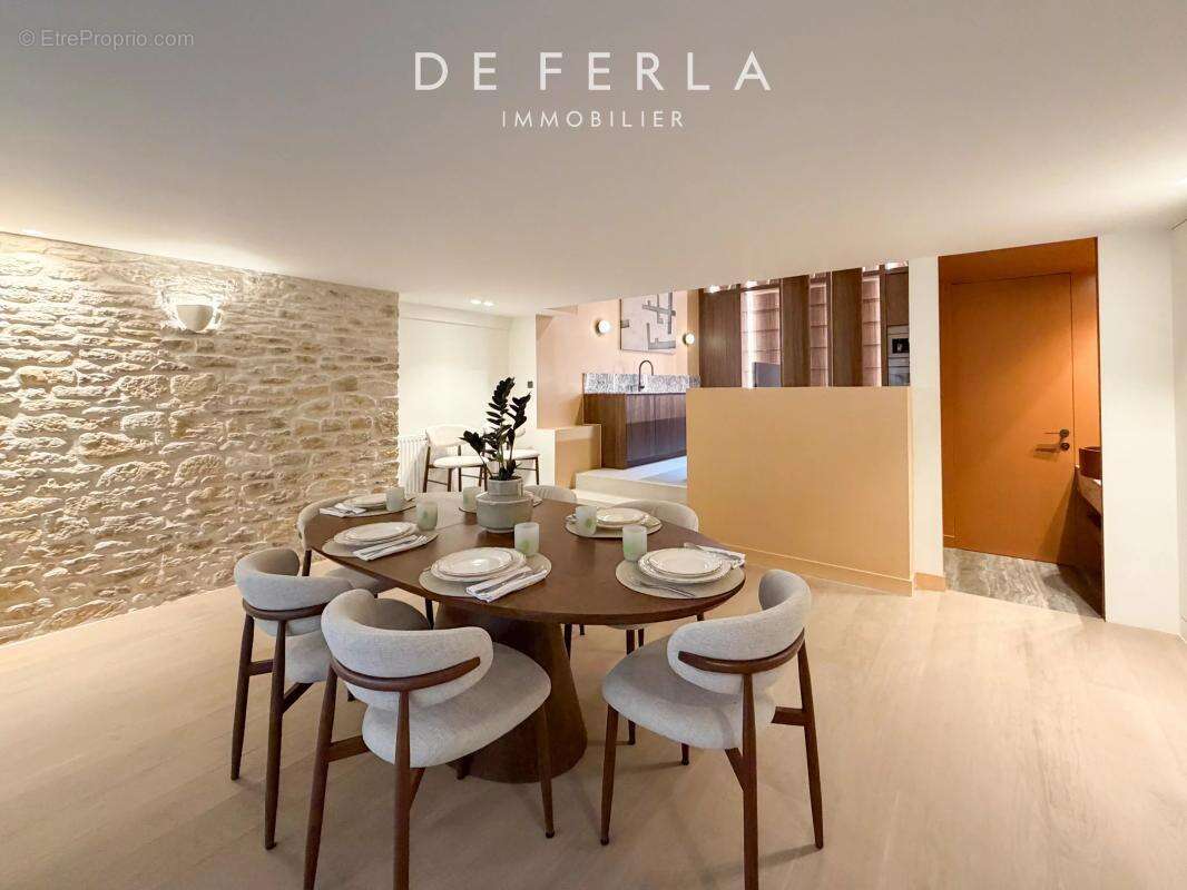 Appartement à PARIS-7E