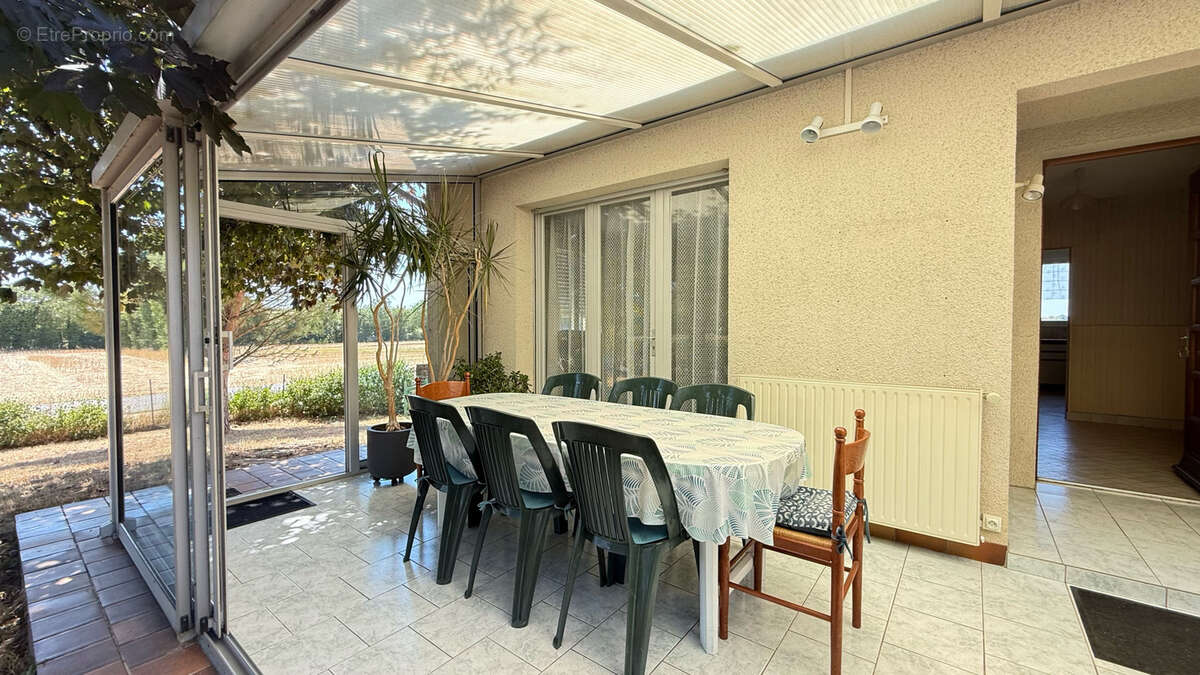 Maison d'habitation a coulon - photo 10