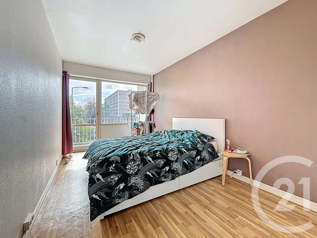 Appartement à MELUN