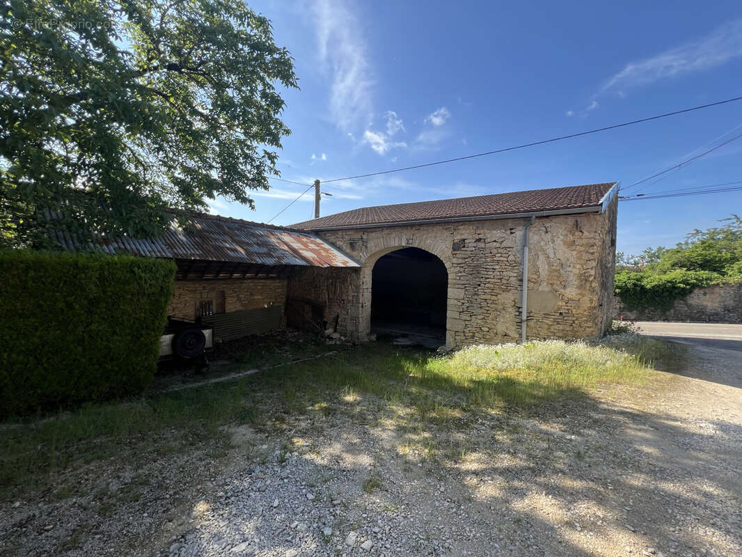 Maison à MONTBARD