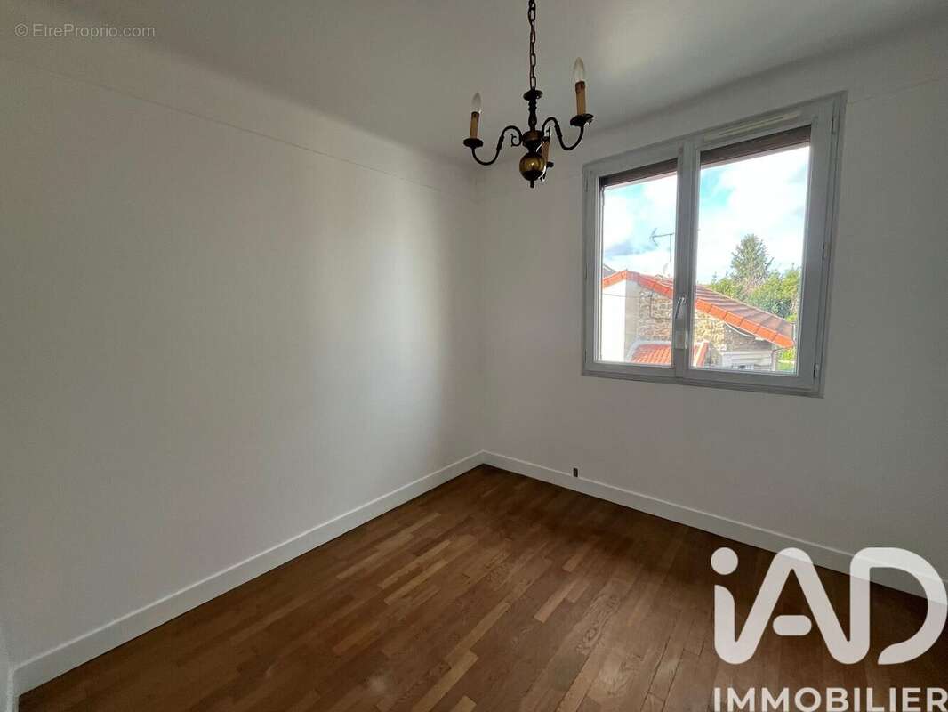 Photo 7 - Maison à VILLENEUVE-LE-ROI