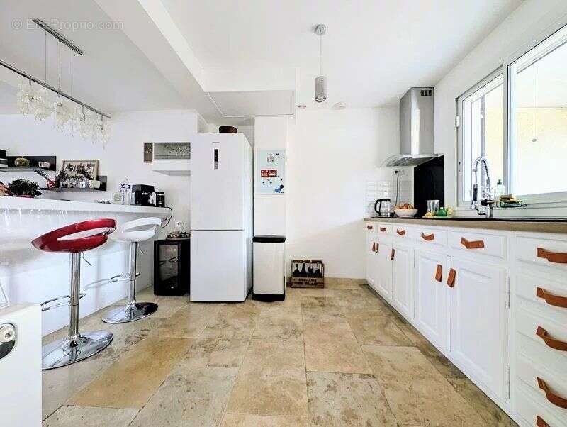 Maison à SAINT-MARTIN-DE-CRAU