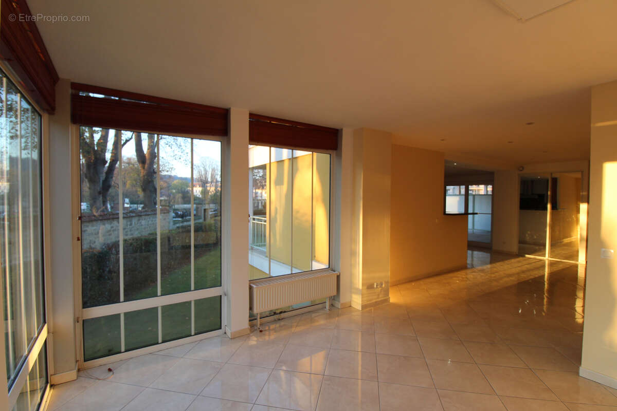 Appartement à L&#039;ISLE-ADAM