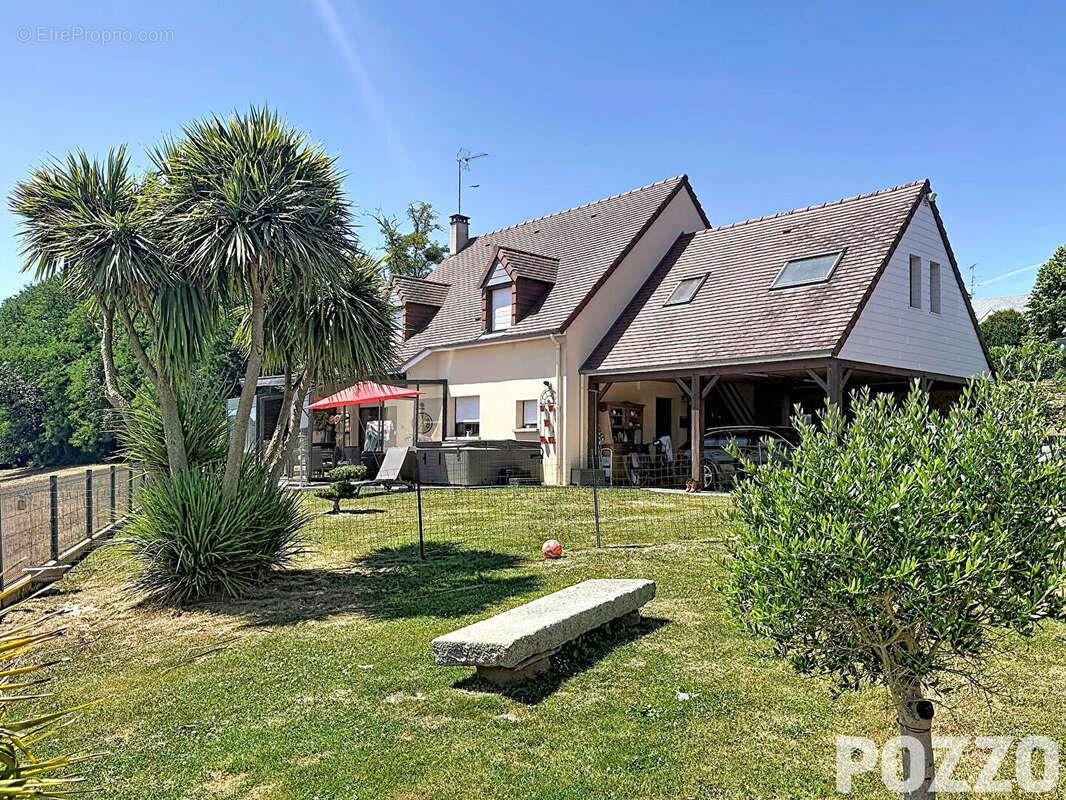 A Vendre - Maison 6 pièces à Grandparigny - photo 3
